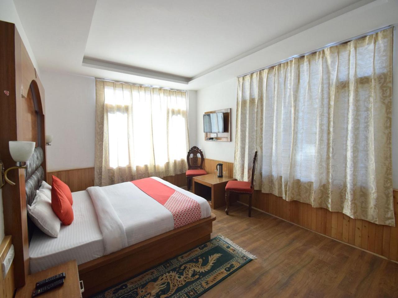 Oyo 10255 Hotel Red Apple Manāli Dış mekan fotoğraf