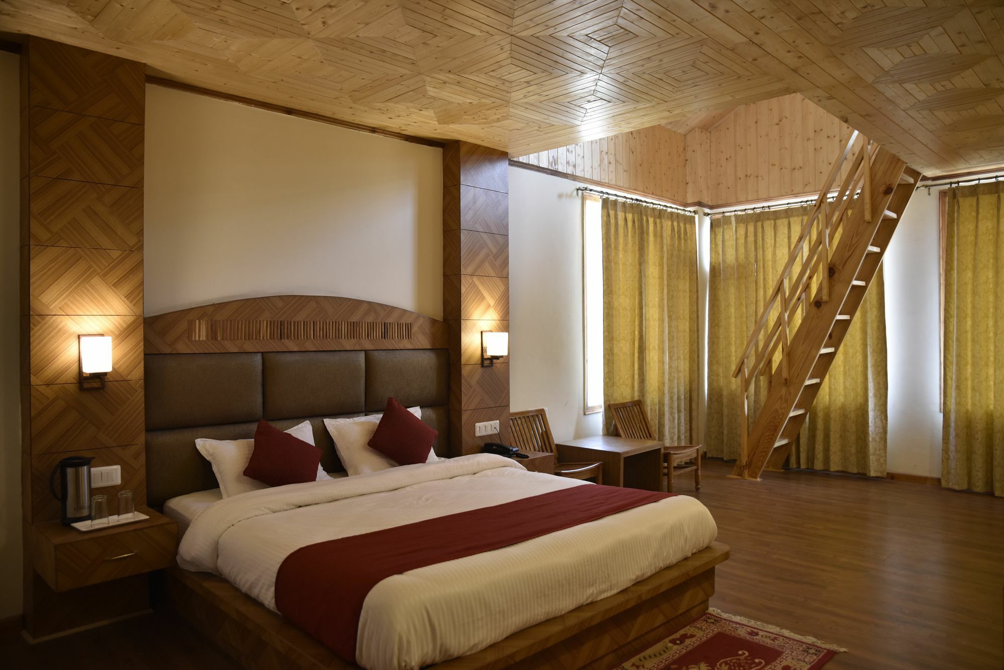 Oyo 10255 Hotel Red Apple Manāli Dış mekan fotoğraf